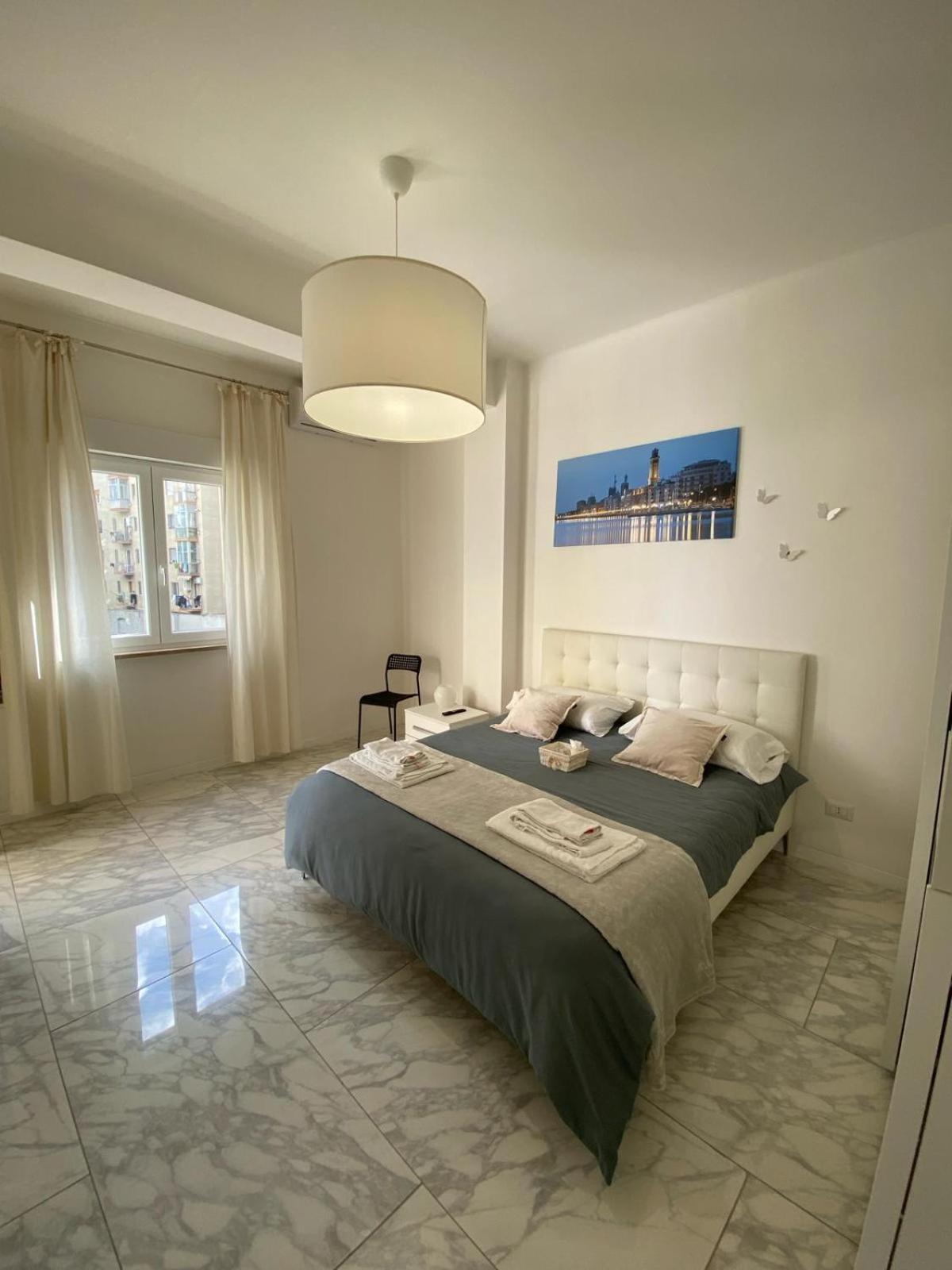 Ennio Rooms บารี ภายนอก รูปภาพ