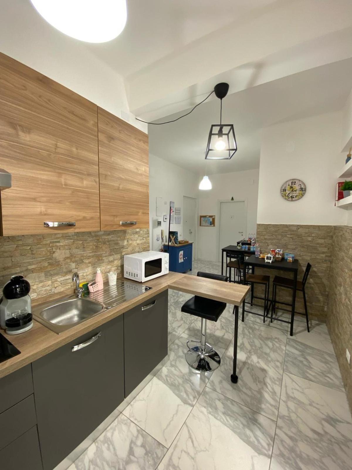 Ennio Rooms บารี ภายนอก รูปภาพ