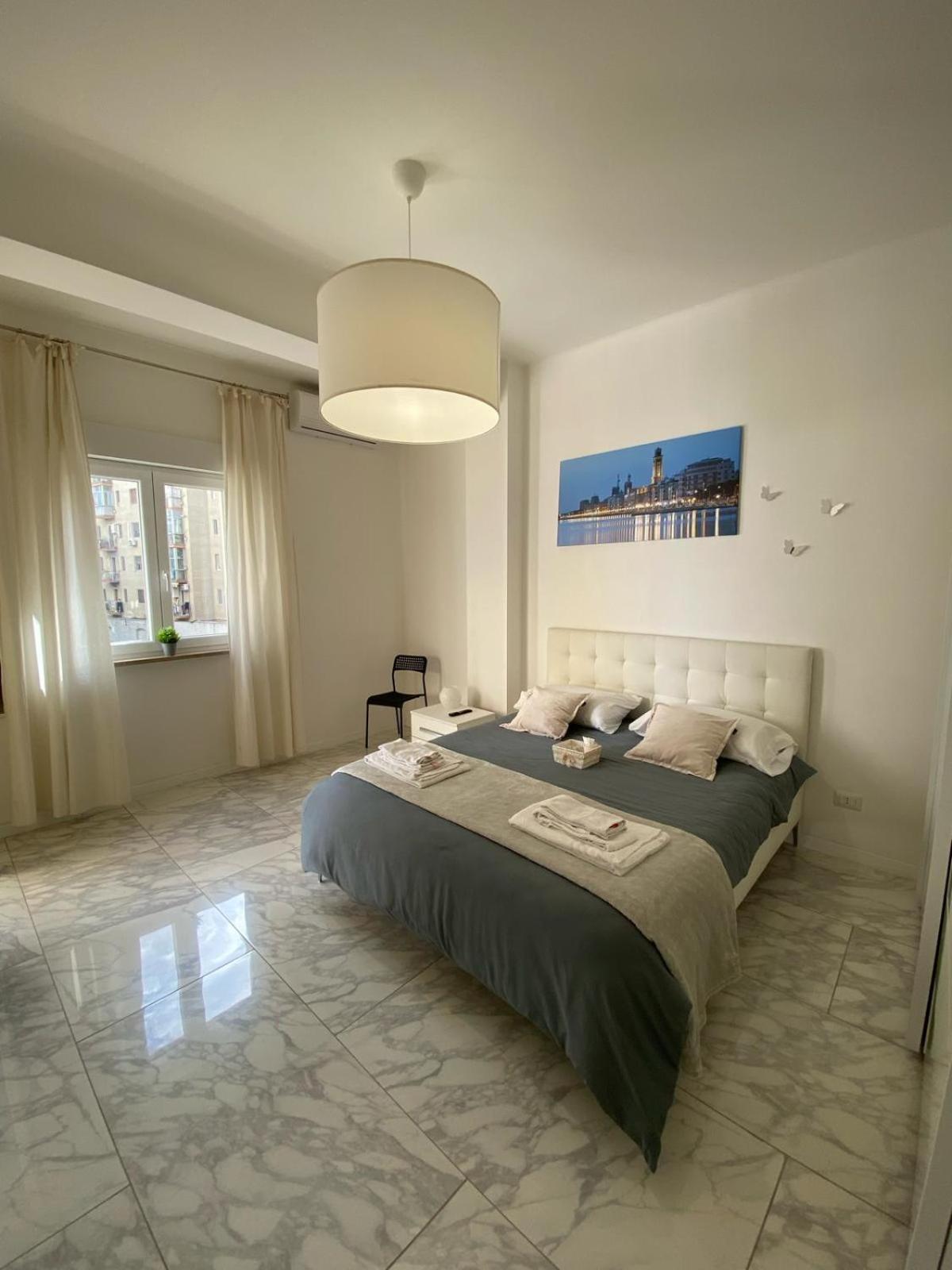 Ennio Rooms บารี ภายนอก รูปภาพ