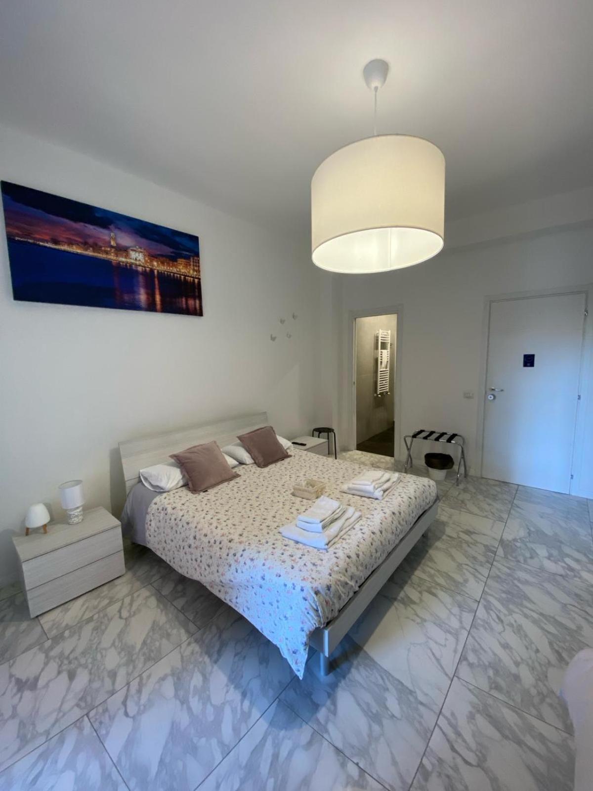 Ennio Rooms บารี ภายนอก รูปภาพ