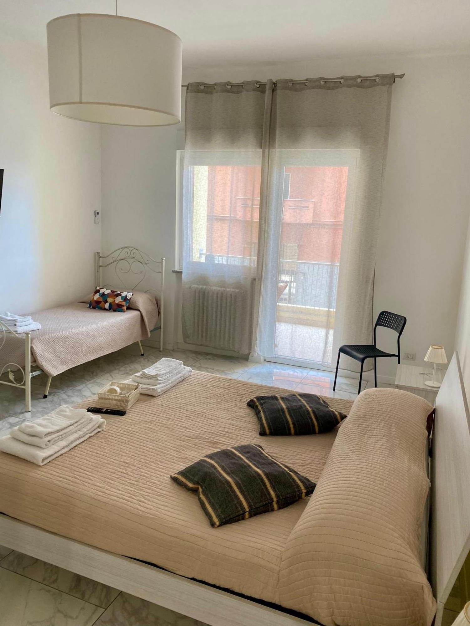 Ennio Rooms บารี ภายนอก รูปภาพ
